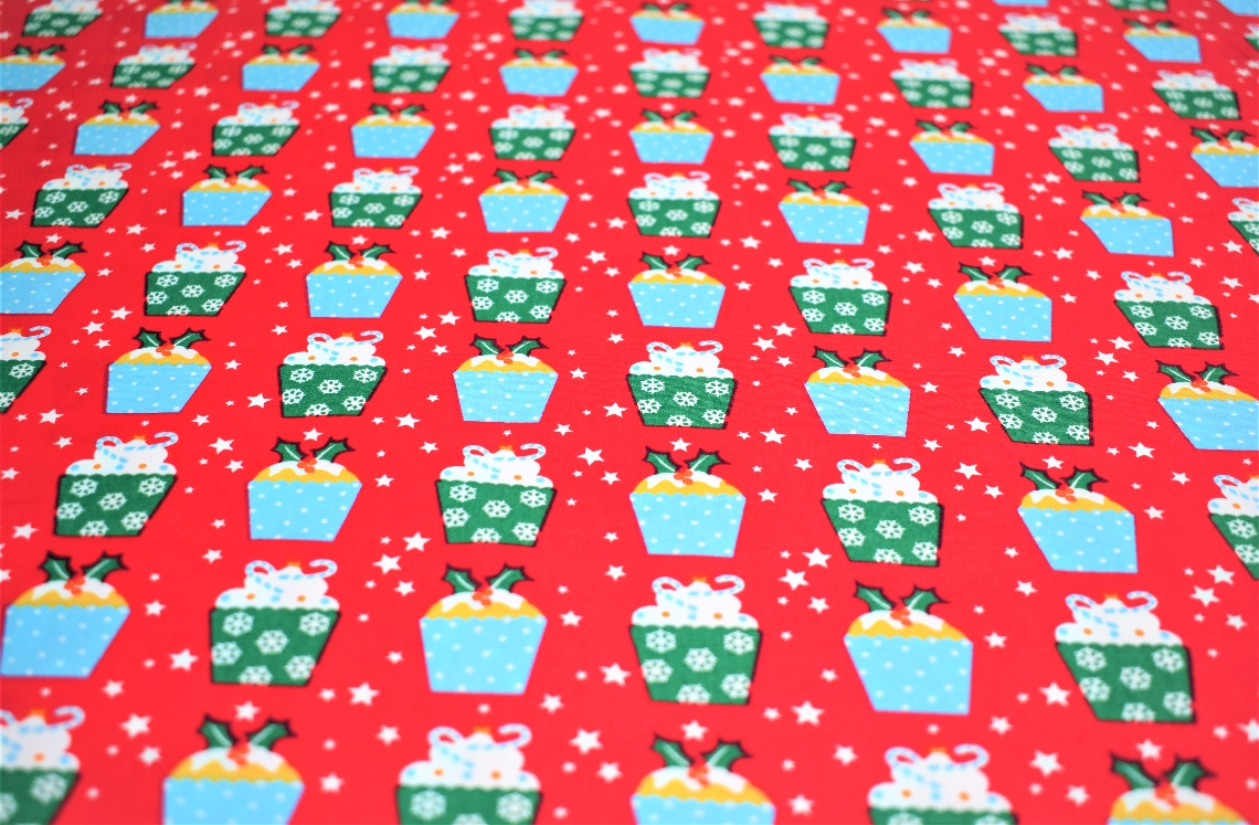 Red Cotton Christmas Cupcakes